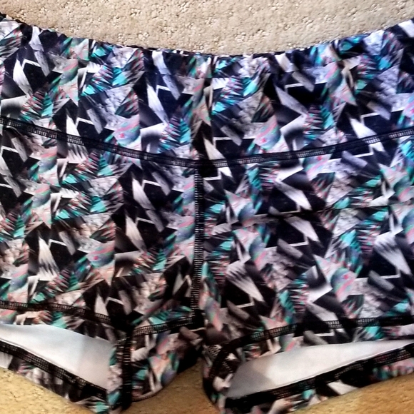 Fleo - Picture 3 of 4